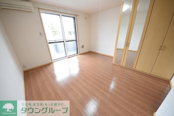 ティアラの物件内観写真